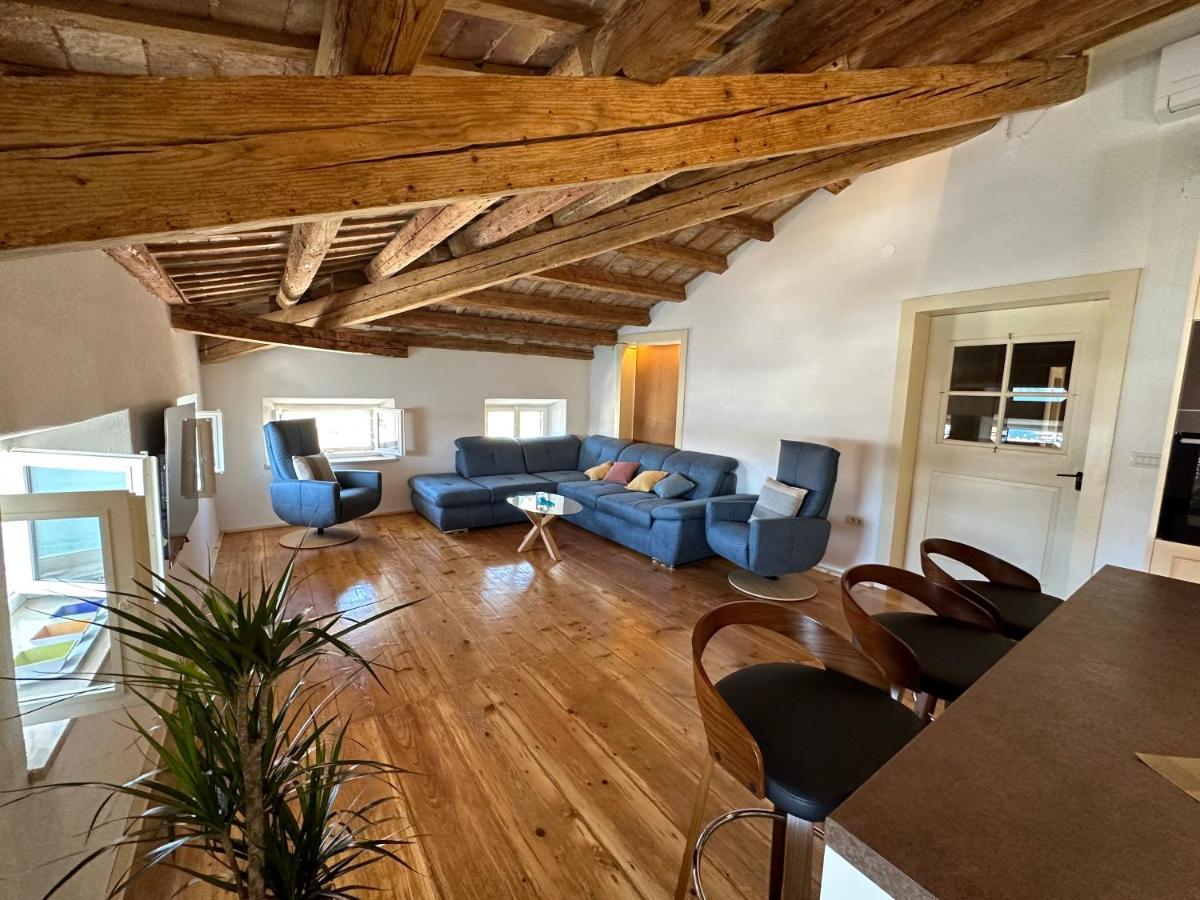Apartment Luka Ровинь Экстерьер фото